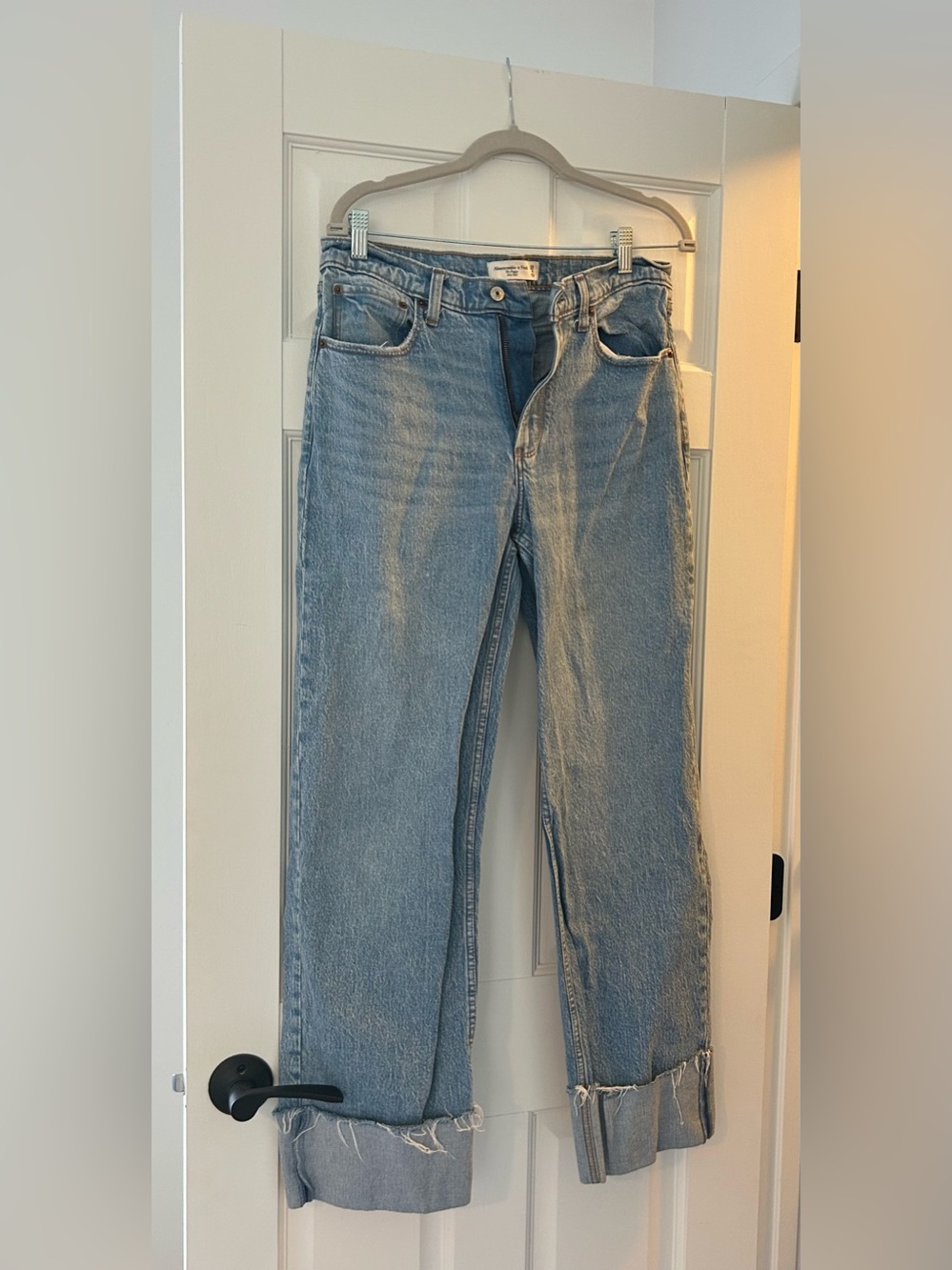 Abercrombie & Fitch Women’s  The Baggy Mid-Rise Blue Jeans